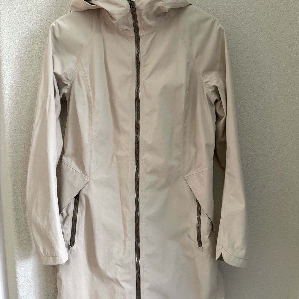 Women's Cream Hooded Jacket